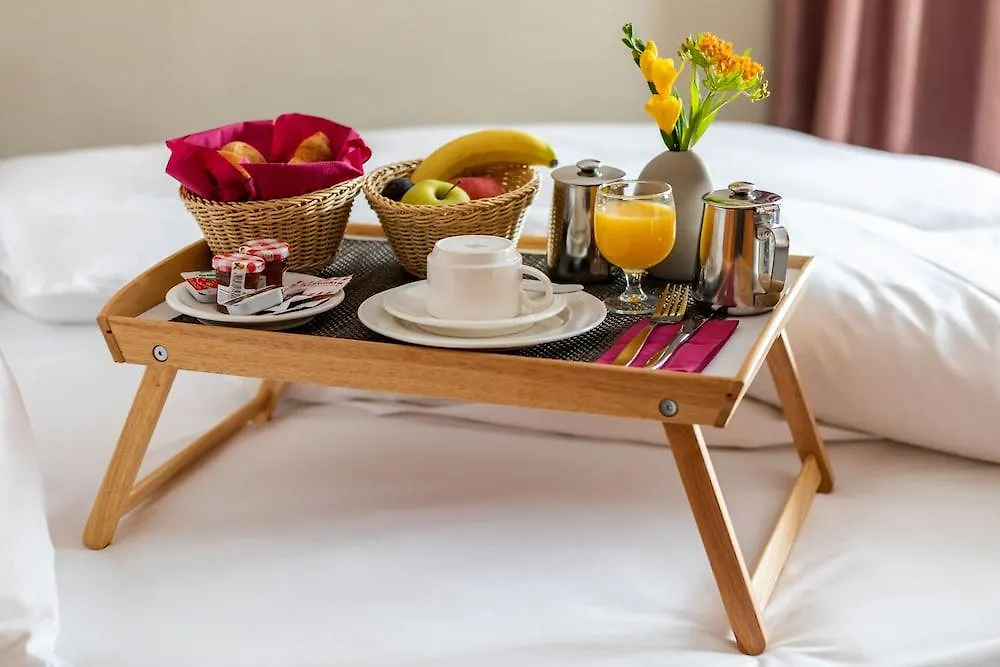 Hotel Hôtel Cornavin Genève