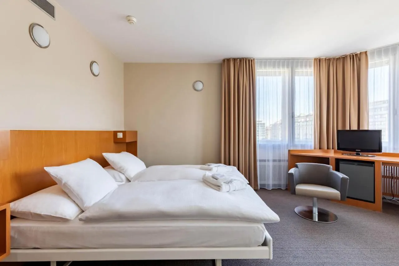 Hotel Cornavin Geneve Genève