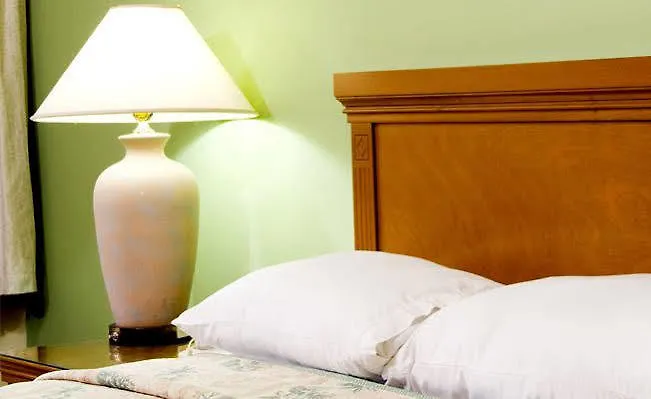 Hotel Cornavin Genf 4*,