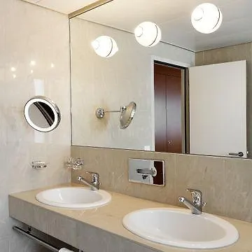 Hotel Cornavin Geneva
