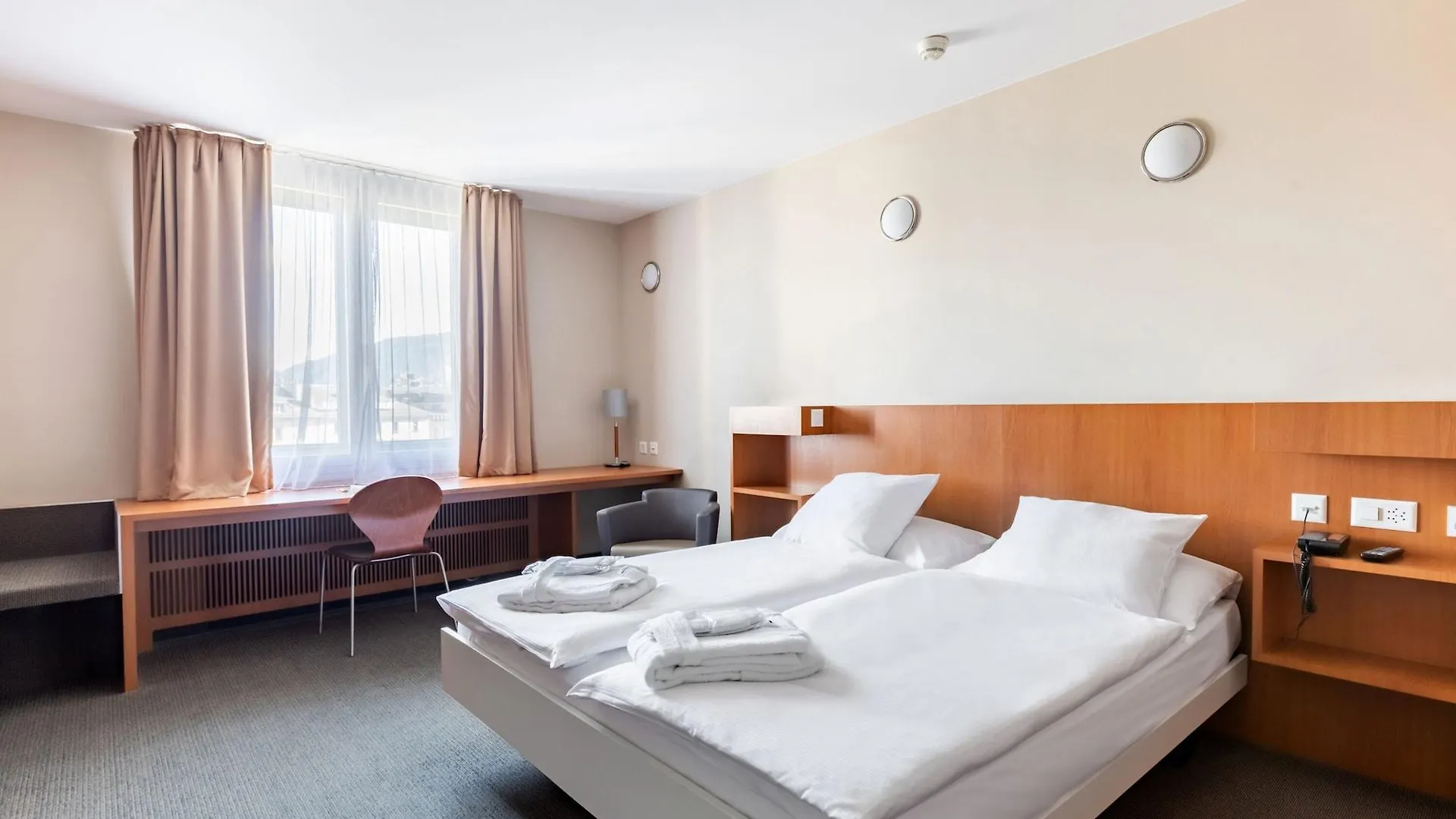 Hotel Cornavin Geneva